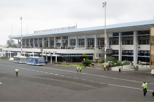 Aéroport LSS : un agent SHS  pris la main dans le sac !