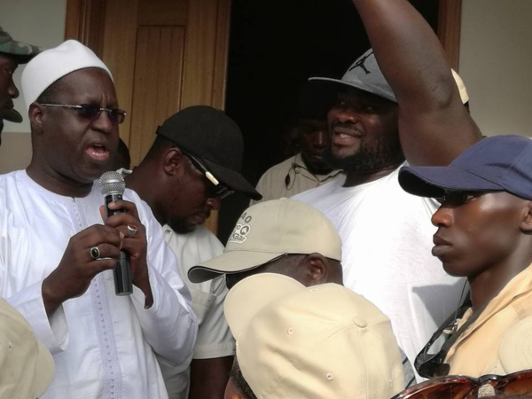 5éme JOUR DE CAMPAGNE ÉLECTORALE À MBAO CE VENDREDI 14 JUILLET : VISITE DE PROXIMITÉ CHEZ EUMEU SÉNE. 5éme JOUR DE CAMPAGNE ÉLECTORALE À MBAO CE VENDREDI 14 JUILLET : VISITE DE PROXIMITÉ CHEZ EUMEU SÉNE.