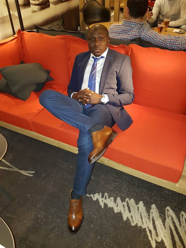 Ce que l'on sait déjà sur le défunt Ablaye Diaouné dit "Oncle Sam" ami et homme de confiance de Marcel Diagne Ce que l'on sait déjà sur le défunt Ablaye Diaouné dit "Oncle Sam" ami et homme de confiance de Marcel Diagne