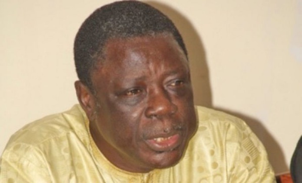 Me Ousmane Seye à Idy «Le Président Macky Sall ne s’est pas écrasé sur des chantiers» Me Ousmane Seye à Idy «Le Président Macky Sall ne s’est pas écrasé sur des chantiers»