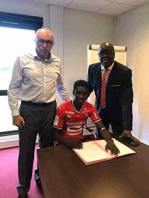 Foot / Transfert - Ligue 1 France - Pour plus de ...11 milliards cfa, Ismaïla Sarr quitte Metz pour Rennes Foot / Transfert - Ligue 1 France - Pour plus de ...11 milliards cfa, Ismaïla Sarr quitte Metz pour Rennes