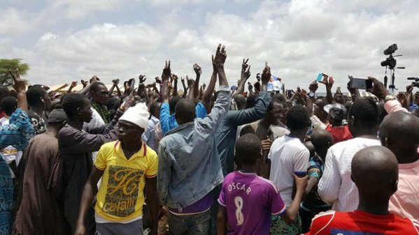 A Touba,centre université baye lahat les bureaux de vote ont été saccagé!