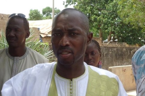 L’ex-député libéral et maire de Kédougou, recrue de taille de Macky, sombre avec BBY dans sa Commune L’ex-député libéral et maire de Kédougou, recrue de taille de Macky, sombre avec BBY dans sa Commune