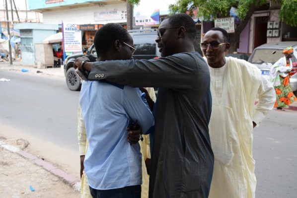 Condoléances – Cheikh Amar chez le Directeur de publication de Dakarposte