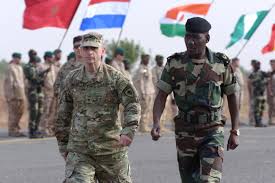 LES ETATS-UNIS OFFRENT DU MATÉRIEL MÉDICAL D’UNE VALEUR DE 389 MILLIONS DE FCFA À L’ARMÉE SÉNÉGALAISE LES ETATS-UNIS OFFRENT DU MATÉRIEL MÉDICAL D’UNE VALEUR DE 389 MILLIONS DE FCFA À L’ARMÉE SÉNÉGALAISE