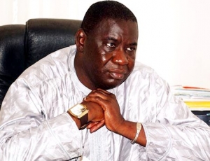 Me Assane Dioma Ndiaye sur la plainte de Y'en a marre contre l'Etat: "La réflexion n'est pas encore très mûre" Me Assane Dioma Ndiaye sur la plainte de Y'en a marre contre l'Etat: "La réflexion n'est pas encore très mûre"