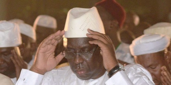 Le Président Macky Sall sur le décès d’Aliou Sow: “Je suis peiné” Le Président Macky Sall sur le décès d’Aliou Sow: “Je suis peiné”