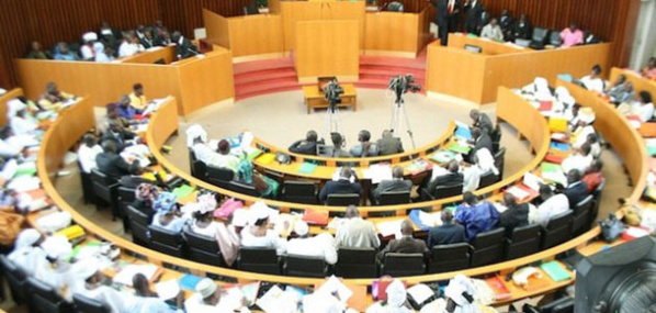 GROUPE PARLEMENTAIRE DE BENNO : Qui pour croiser le fer avec une opposition radicale ? GROUPE PARLEMENTAIRE DE BENNO : Qui pour croiser le fer avec une opposition radicale ?