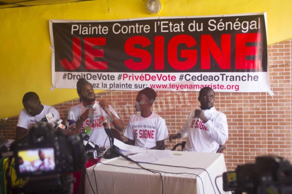 7.000 signatures physiques et 750 en ligne en faveur de la plainte de y’en a marre contre l’Etat du Sénégal