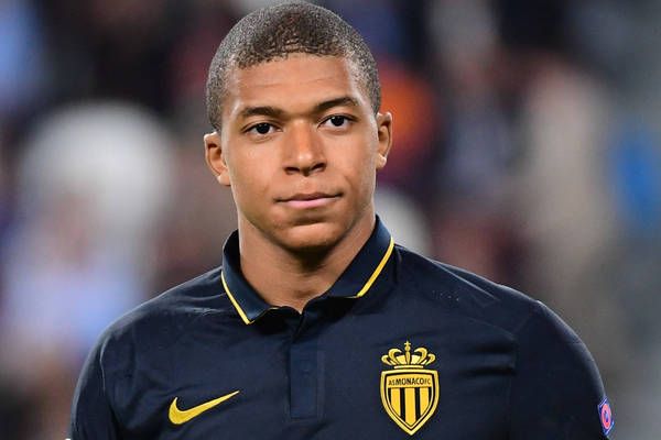 Mbappé au PSG: Van Holsbeeck a-t-il commis une bourde?