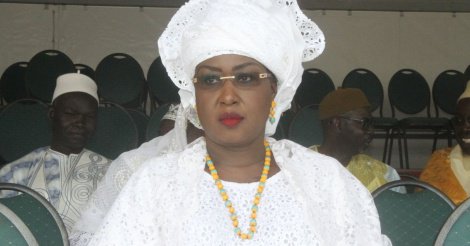 Maïmouna Ndoye Seck limoge le DG d'AHS