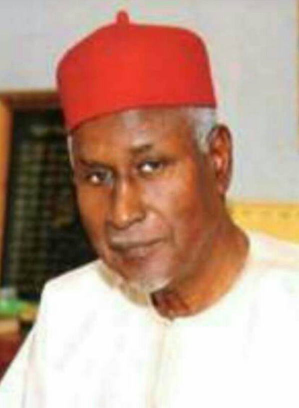 Rappel à Dieu de Aliou Sow - Cet hommage touchant de l'ingénieur Allé Diouf Rappel à Dieu de Aliou Sow - Cet hommage touchant de l'ingénieur Allé Diouf