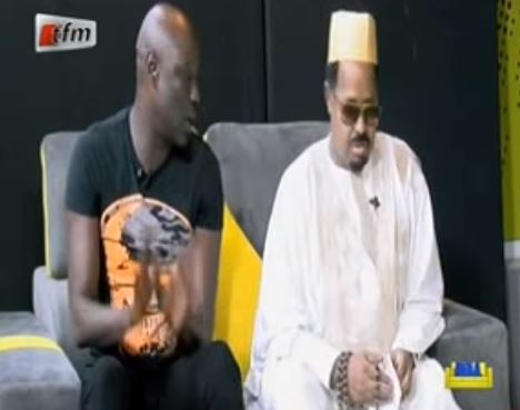 Ahmed Khalifa dézingue le père de Djilobodji Ahmed Khalifa dézingue le père de Djilobodji