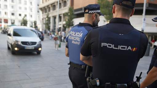 Attentats en Catalogne: deux inculpés restent en prison