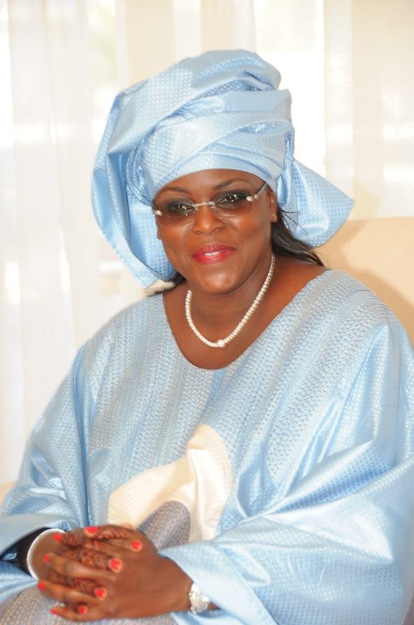 Tabaski 2017 : les voeux de la Premiere Dame Mareme Faye Sall.