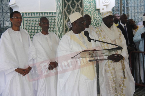 Dialogue national : Macky Sall dit OUI (Vidéo) Dialogue national : Macky Sall dit OUI (Vidéo)