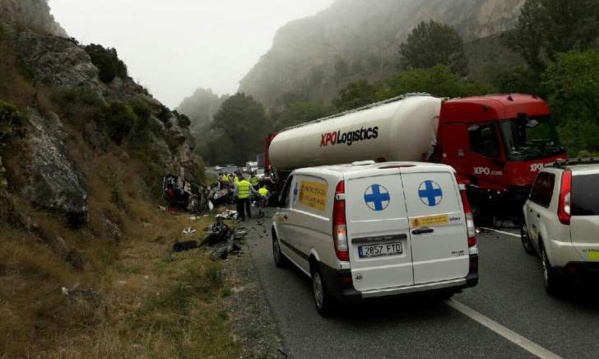 Cinq Français d'une même famille tués dans un accident de la route en Espagne Cinq Français d'une même famille tués dans un accident de la route en Espagne