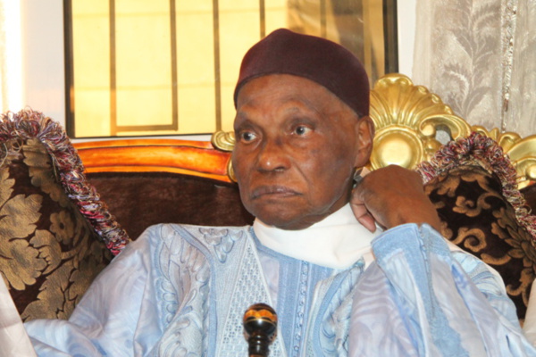 Abdoulaye Wade chez la famille de Khalifa Sall