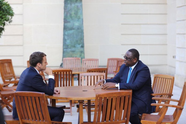 Macron: Après Ouaga, Dakar