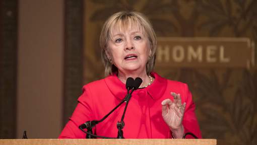 Hillary Clinton ne se présentera plus aux prochaines élections Hillary Clinton ne se présentera plus aux prochaines élections