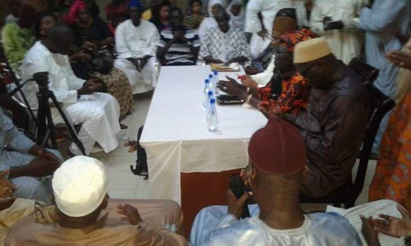 Reconduction du ministre Abdou Ndene Sall- "sargaal " des populations de Tivaouane au Pr Macky Sall Reconduction du ministre Abdou Ndene Sall- "sargaal " des populations de Tivaouane au Pr Macky Sall