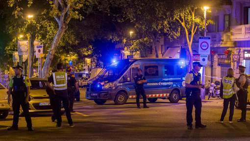 Evacuation de la Sagrada Familia à Barcelone après une fausse alerte