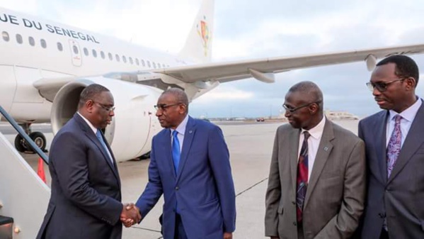 Les images de l'arrivée du Pr Macky Sall aux Usa Les images de l'arrivée du Pr Macky Sall aux Usa