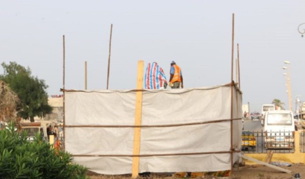 Saint-Louis : La statue Faidherbe est remise en place Saint-Louis : La statue Faidherbe est remise en place
