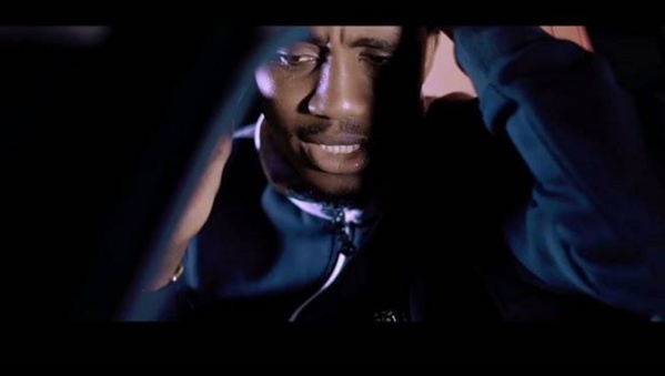 Rappel à dieu du khalife général des tidianes, le message de Wally Seck Rappel à dieu du khalife général des tidianes, le message de Wally Seck