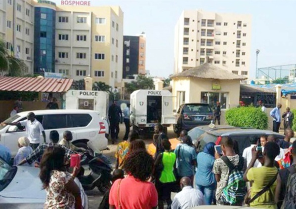 Yavuz Sélim : Plus de 3000 élèves, dont 403 défavorisés, sont dans la rue Yavuz Sélim : Plus de 3000 élèves, dont 403 défavorisés, sont dans la rue