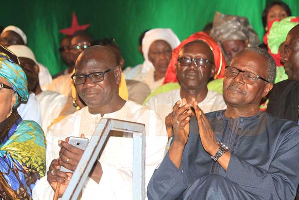 Le SEN du PS réaffirme sa fidélité à BBY et met en garde les « frondeurs »… Le SEN du PS réaffirme sa fidélité à BBY et met en garde les « frondeurs »…