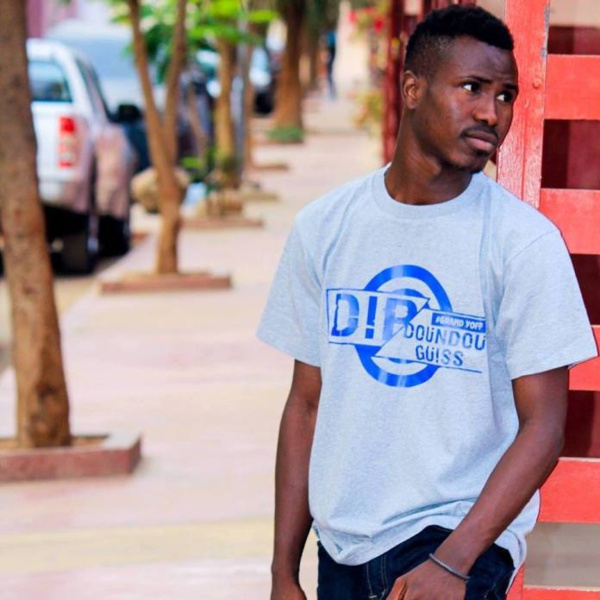 Dip Doundou Guiss – Laff Feat. DopeBoy Dmg (Clip)