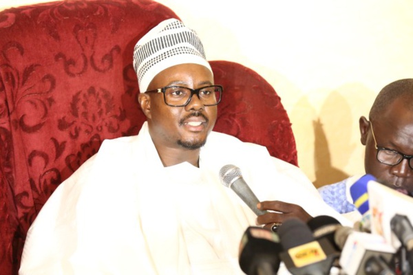 Serigne Bass : « Le Magal est la seule fête qui profite au pays » Serigne Bass : « Le Magal est la seule fête qui profite au pays »