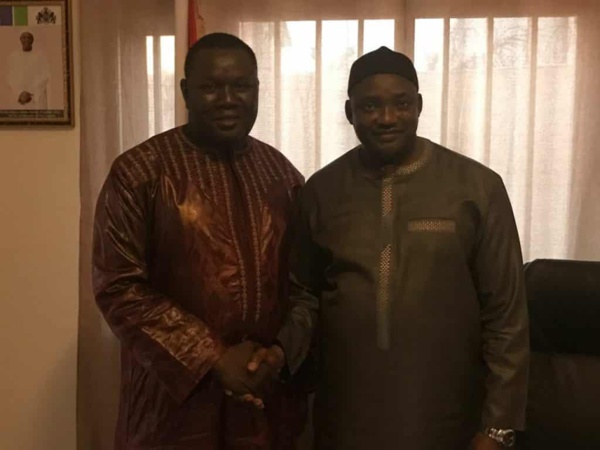 Gambie - Un mystérieux donnateur fournit à tous les députés des véhicules L 200 d'une valeur de plus d'un milliard de f Cfa...Ce que l'on sait déjà de lui... Gambie - Un mystérieux donnateur fournit à tous les députés des véhicules L 200 d'une valeur de plus d'un milliard de f Cfa...Ce que l'on sait déjà de lui...