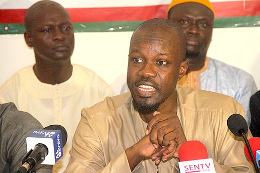 CITÉ ALMADY 2: ÇA SENT LE DEAL IGNOBLE ENTRE LES DÉPUTÉS DIOP SY ET OUSMANE SONKO CITÉ ALMADY 2: ÇA SENT LE DEAL IGNOBLE ENTRE LES DÉPUTÉS DIOP SY ET OUSMANE SONKO