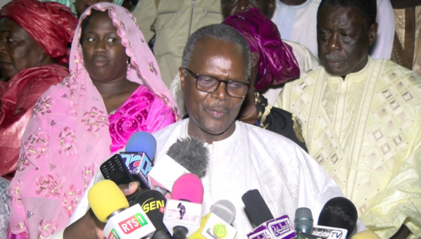 (TOUBA) Tanor ne veut pas " d'absence de dialogue ou...de dialogue sur des questions subalternes ' (TOUBA) Tanor ne veut pas " d'absence de dialogue ou...de dialogue sur des questions subalternes '