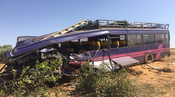 24 morts entre Kébémer et Touba : Retour sur les lieux du drame 24 morts entre Kébémer et Touba : Retour sur les lieux du drame