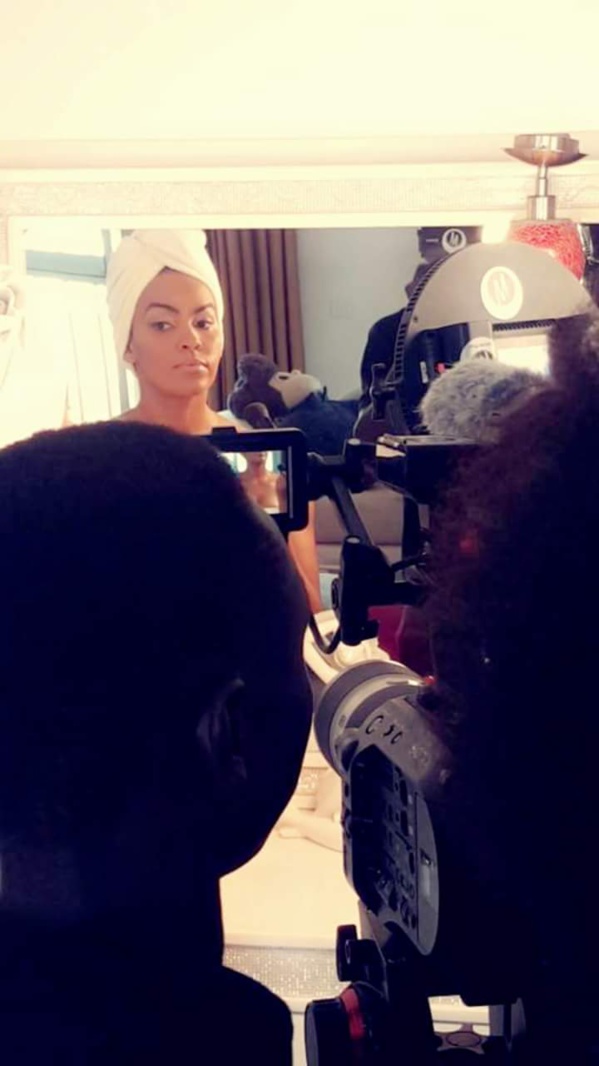 Karina Tavares se...devoile! 