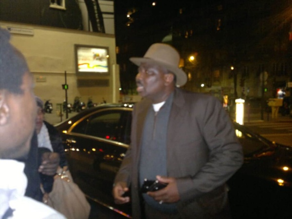 Arrestation de Farba Ngom: Comment est-il sorti de l’Aéroport de Dakar avec 25 millions? Arrestation de Farba Ngom: Comment est-il sorti de l’Aéroport de Dakar avec 25 millions?