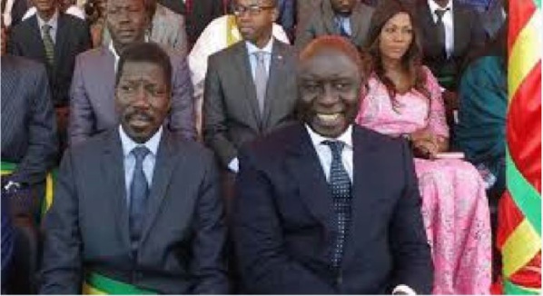 Thiès – Idy et Talla Sylla se battent à la mairie Thiès – Idy et Talla Sylla se battent à la mairie