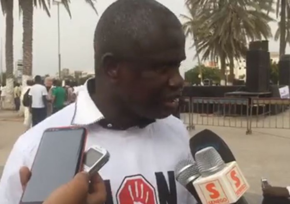 Esclavage en Libye : la société civile sénégalaise exprime son indignation dans la rue Esclavage en Libye : la société civile sénégalaise exprime son indignation dans la rue