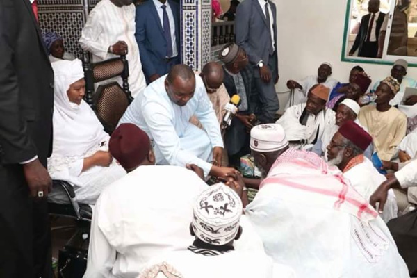 Le Pr Barrow emménage enfin à Banjul!