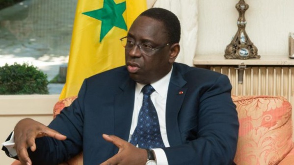 Macky Sall répond à Wade : « Le Sénégal n’a pas de risque d’endettement…C’est une dette qui n’est pas faite pour payer des salaires »