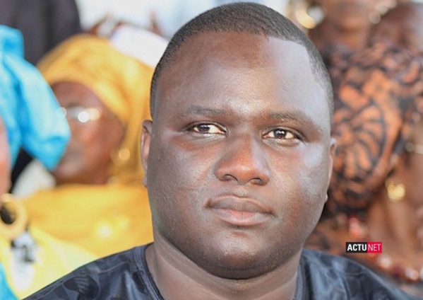 Arguments de Déthié Fall – La preuve que Macky Sall a créé 500 mille pauvres en 6 ans Arguments de Déthié Fall – La preuve que Macky Sall a créé 500 mille pauvres en 6 ans