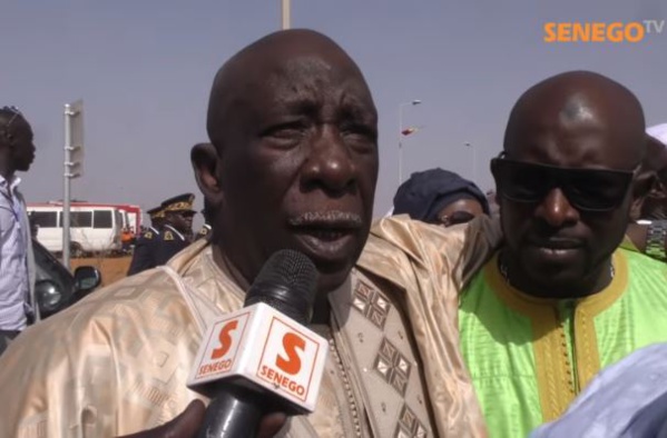 L’hommage rendu à Wade Par Macky magnifié L’hommage rendu à Wade Par Macky magnifié