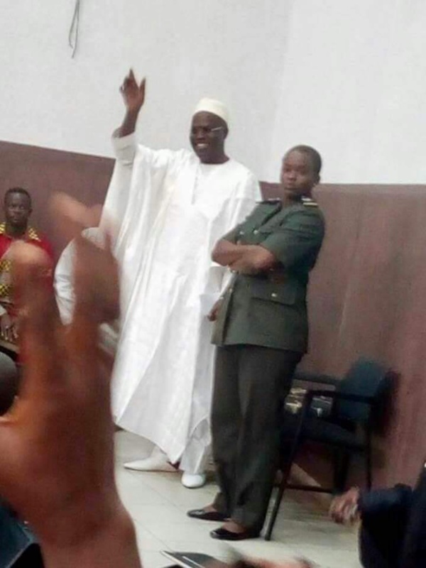 En images : Khalifa Sall au tribunal de Dakar devant le juge En images : Khalifa Sall au tribunal de Dakar devant le juge