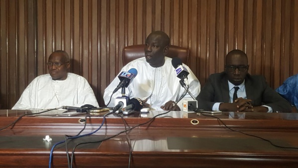 Les dissidents Khalifa Sall et Cie expulsés dès janvier 2018 du Parti socialiste Les dissidents Khalifa Sall et Cie expulsés dès janvier 2018 du Parti socialiste