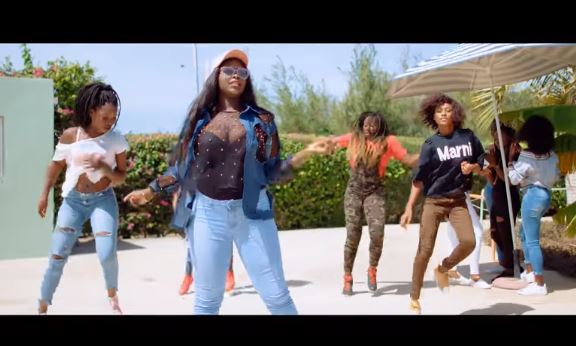 Découvrez le Nouveau Clip de Abiba " Love Me "