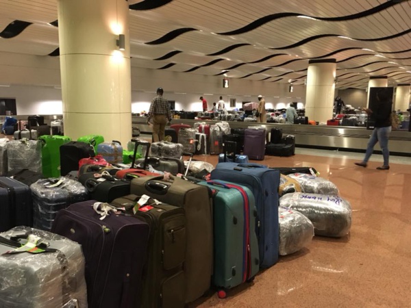 Arrivée depuis 3 jours 1/2, je n’ai toujours pas ma valise...(Par Léticia Bot)