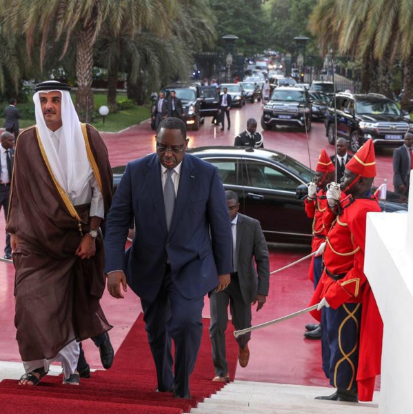 Arrivée à Dakar de l'Emir du Qatar pour une visite officielle de 72H Arrivée à Dakar de l'Emir du Qatar pour une visite officielle de 72H